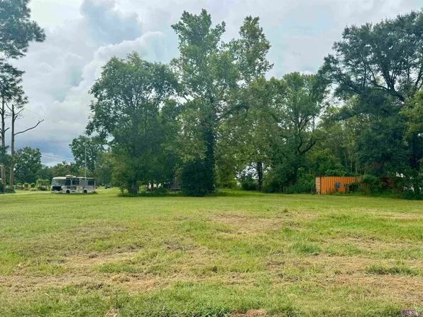 12234 Landry Ln, Port Allen, LA 70767