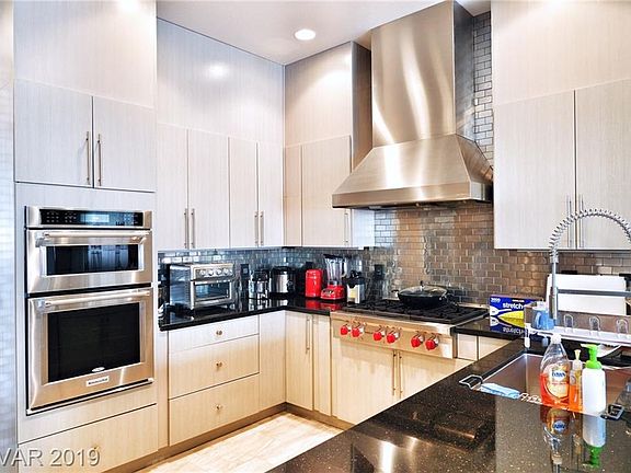 4th image of 11320 Altura Vista Dr
