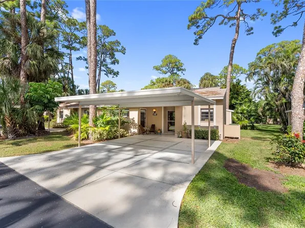 4767 Village Gardens Dr #94, Sarasota, FL 34234