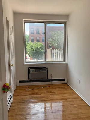 Rented by Vanderborgh Realty  | media 22