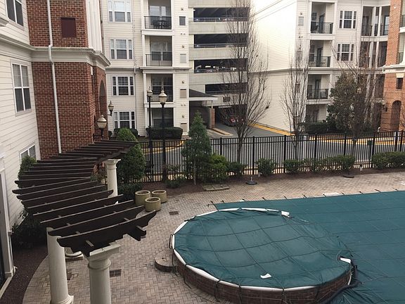 2nd image of 16 Granite Pl Unit 279