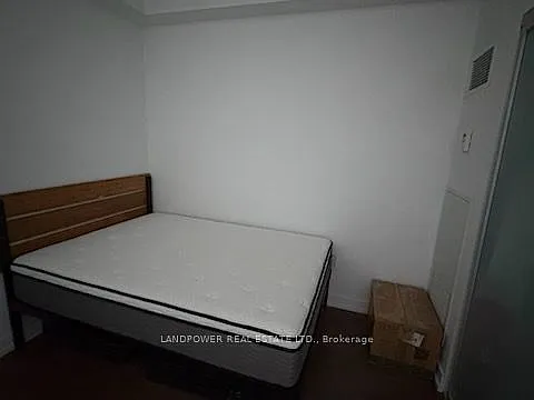 426 University Ave #3910 — Photo 13