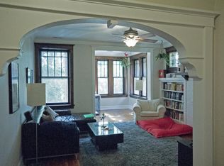 2443 N Sawyer Ave #1N, Chicago, IL 60647