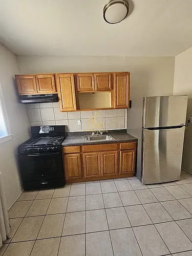 220 Roseville Ave #402E Photo 1