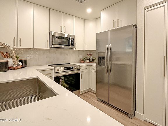 5th image of 11097 N 109TH Street