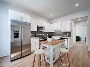 1635 N Drake Ave APT 1F, Chicago, IL 60647