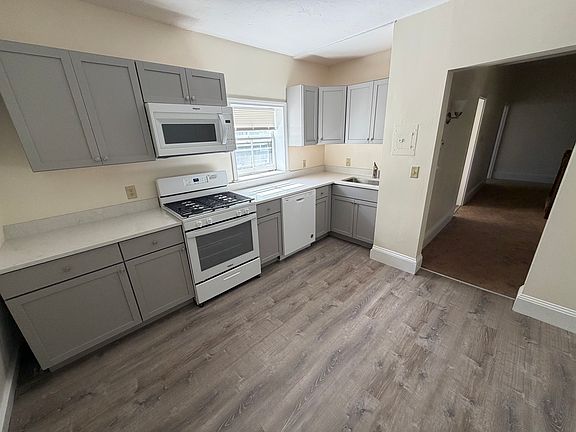 2nd image of 63 Oakland St #2