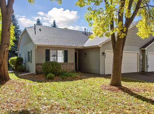 698 Monn Ave, Vadnais Heights, MN 55127