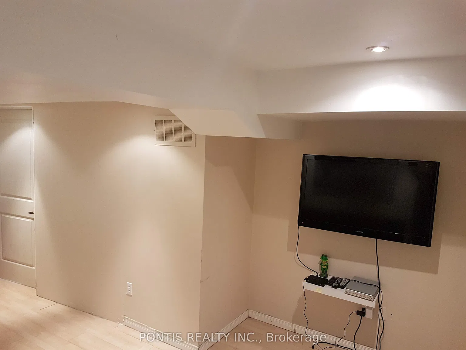 1 bed, $1,500 — Photo 4
