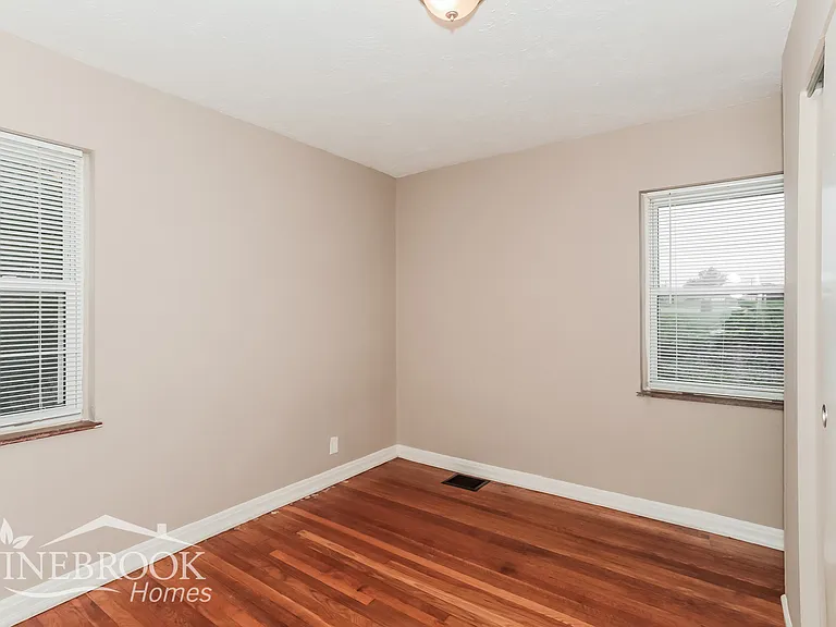 3184 W Tower Ave — Photo 12