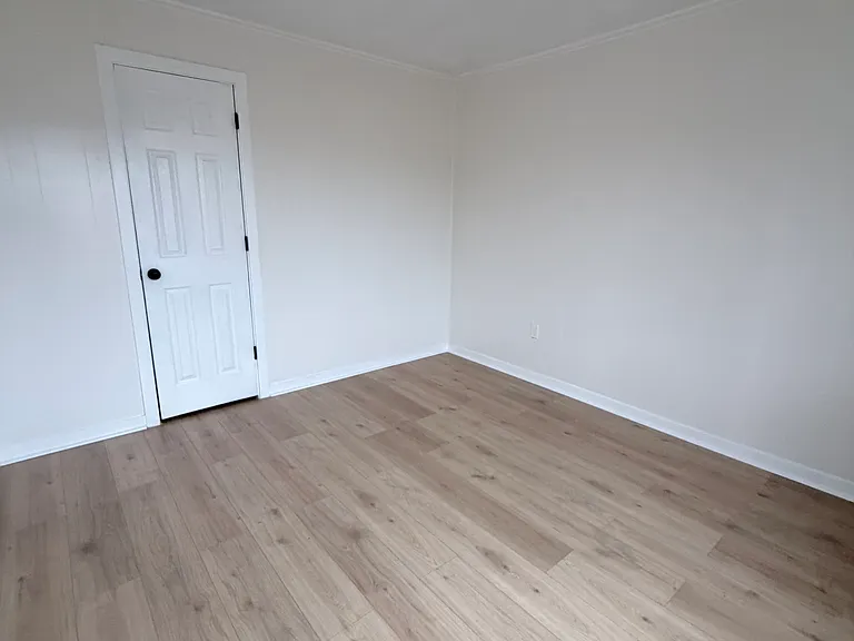 20 Calvin St — Photo 23