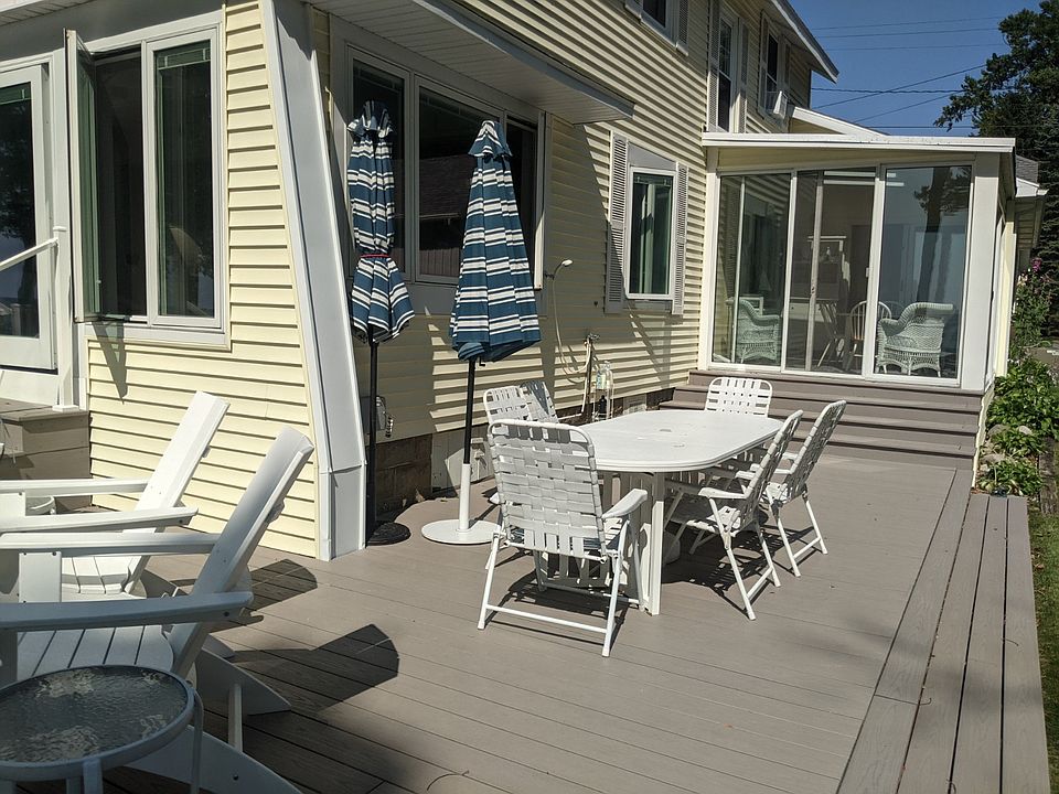 2421 Lakefront Dr, Holland, MI 49424 Zillow