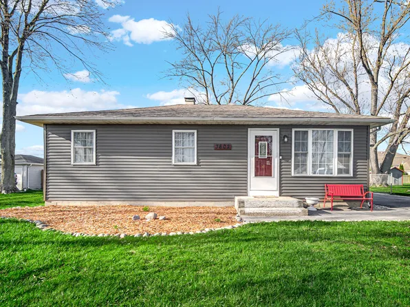 3602 W 104th Pl, Crown Point, IN 46307