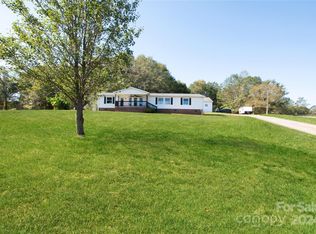 1375 Woodend Ln, Clover, SC 29710
