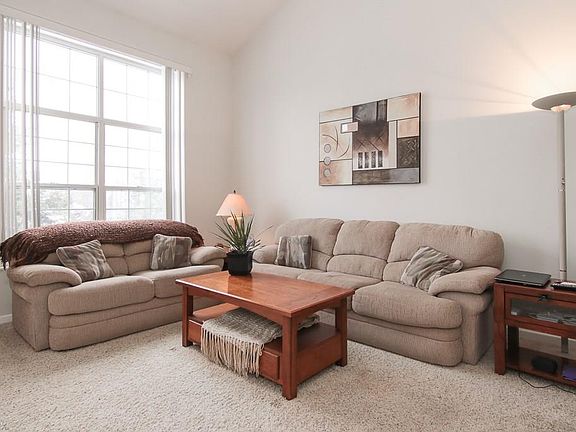 4th image of 8604 Strawbridge Cir
