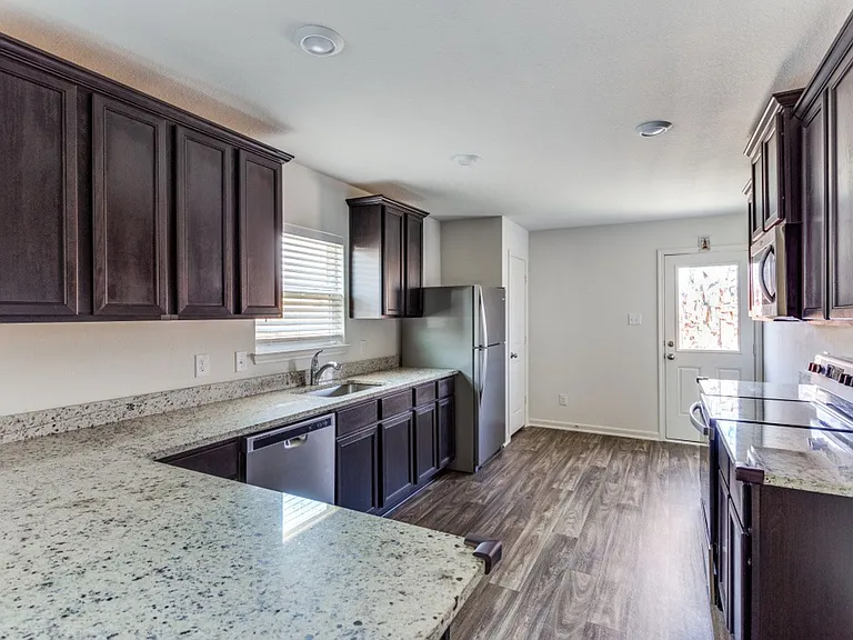 7335 Aaron Jordan Dr — Photo 5