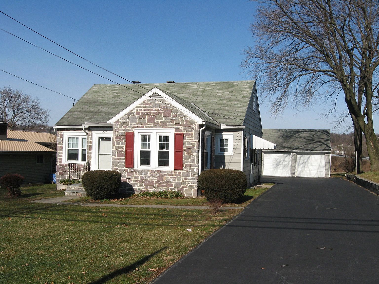221 W Main St, Mountville, PA 17554 Zillow