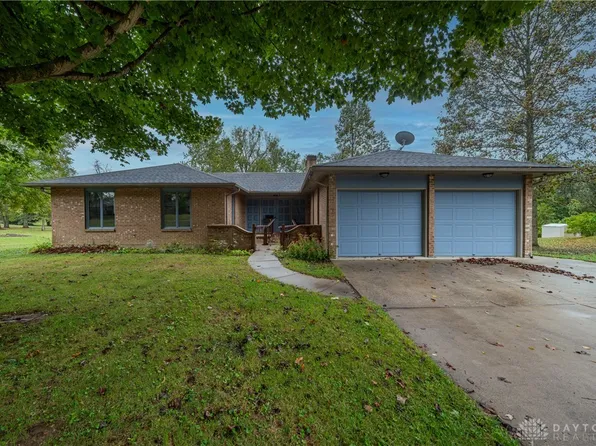 14370 Woodlawn Dr, Sidney, OH 45365