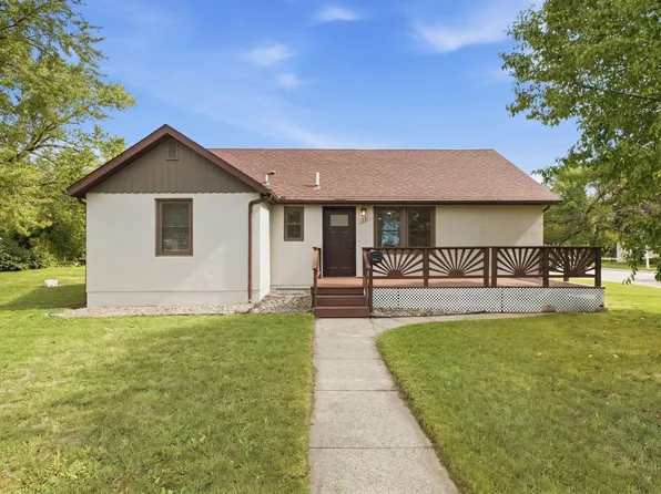 122 6th Ave S, Sauk Rapids, MN 56379