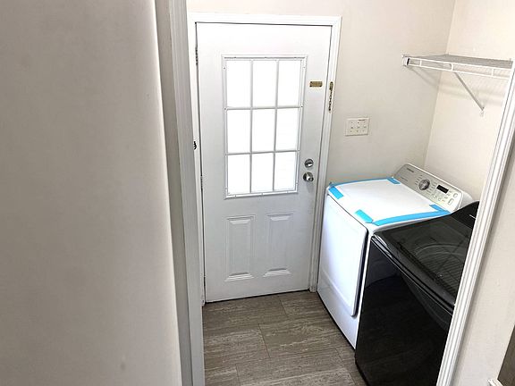 4th image of 4596 Lucille Dr