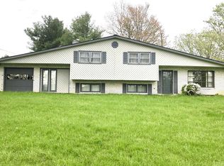 1895 Mud Pike, Christiansburg, VA 24073