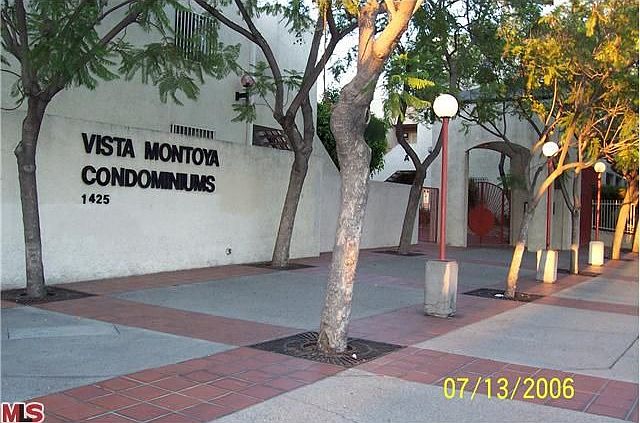 Main gate, 12th St. and Valencia St.