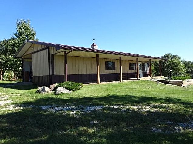 1st image of 3222 Woodbrook Ln
