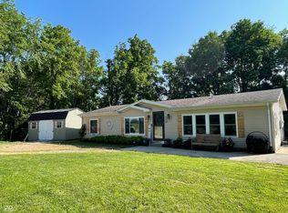 6890 E County Road 800 N, Bainbridge, IN 46105