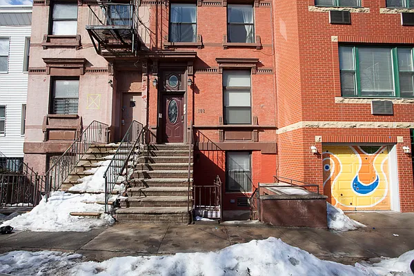 Sold by Prime NYC | media 19