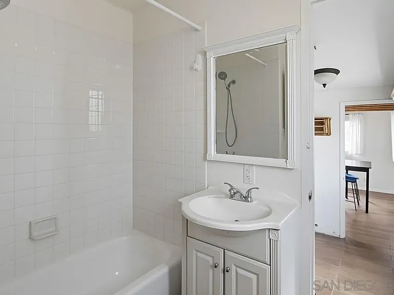 741 Arenas St — Photo 24