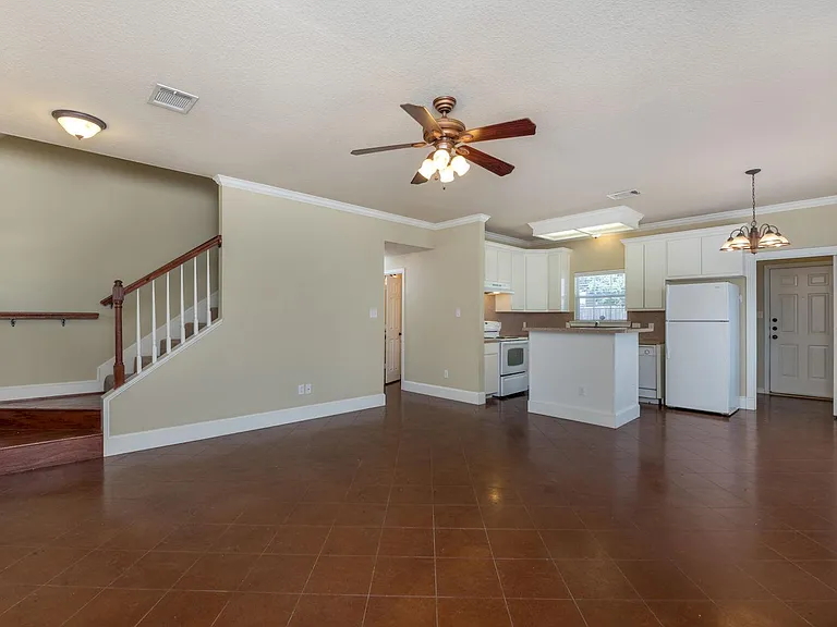 3719 Holick Ln — Photo 5