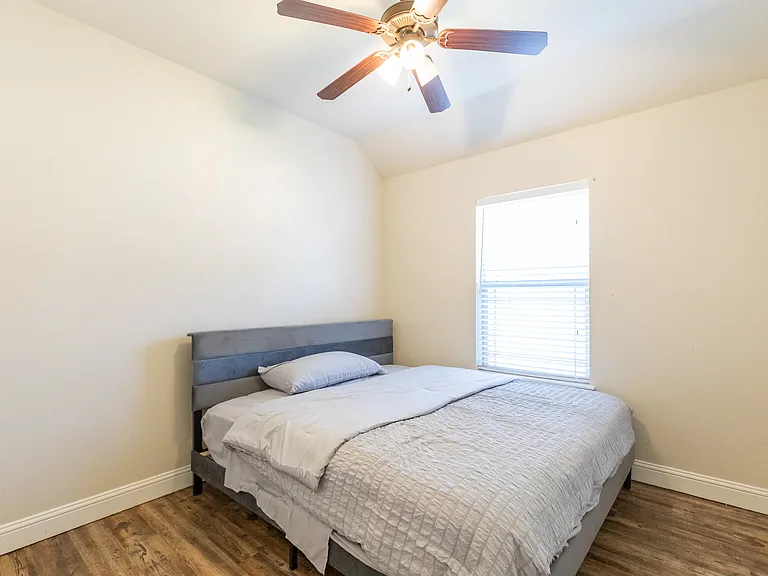 349 Whiterock Dr — Photo 16