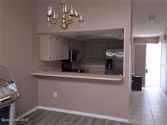 5th image of 4002 Marlberry Ln