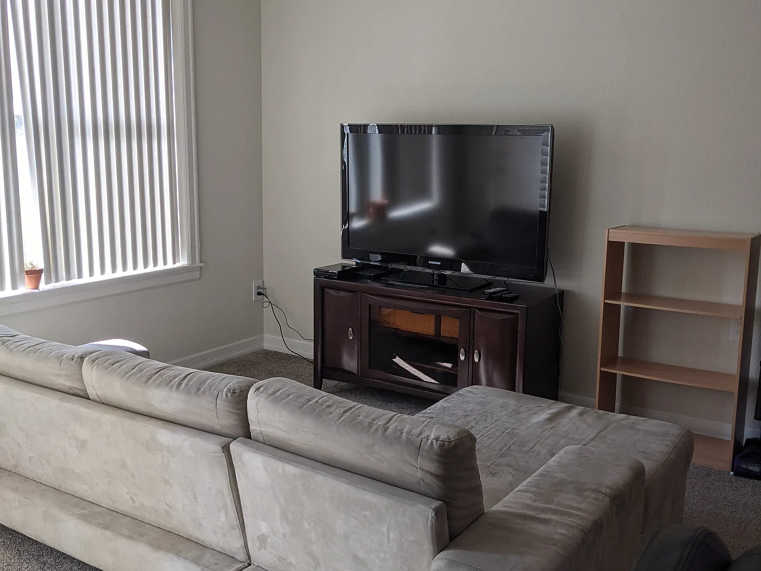 2 bed, 1332 sqft, $1,050 — Photo 3