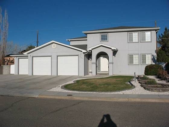 1st image of 5705 Cedarwood Dr