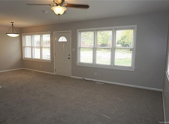 4th image of 448 Sadie Dr