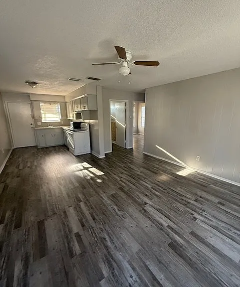 135 Fannin St — Photo 2