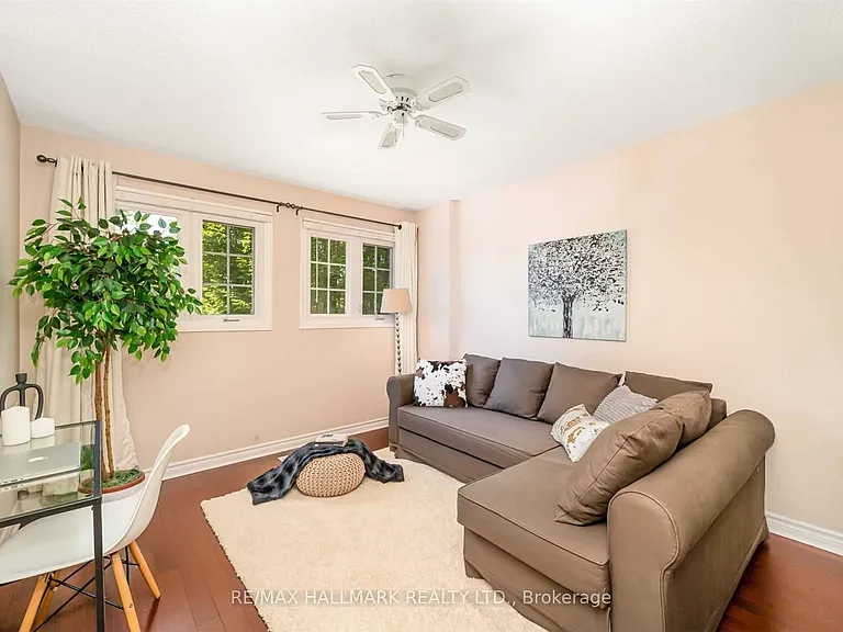 5031 Northern Lights Cir — Photo 18