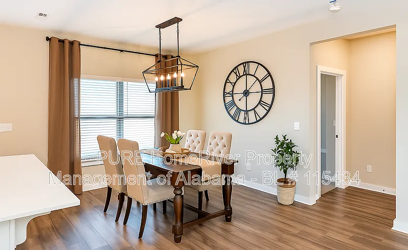 3 bed, 2.0 bath, 1771 sqft, $1,725 — Photo 3