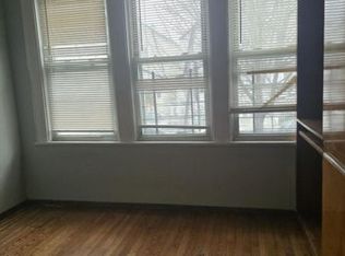 9418 130th St, South Richmond Hill, NY 11419