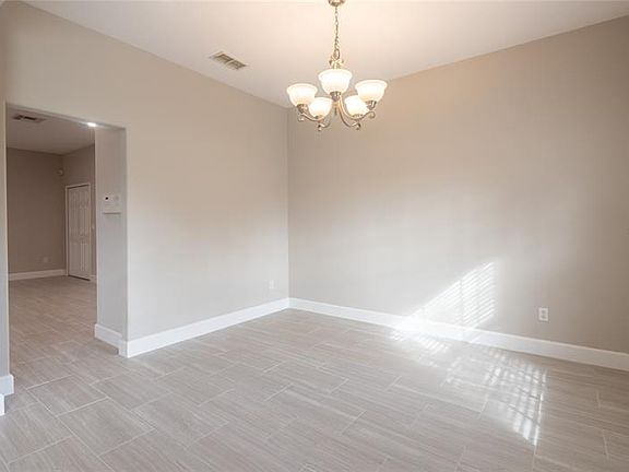 5th image of 5606 Autumn Chase Cir