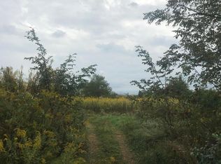 Stoney Point Rd, Uniontown, PA 15401