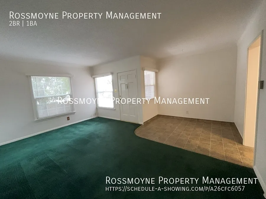 2 Bedroom 1 Bath Apartment in Burbank — Photo 2