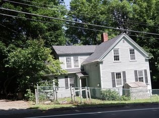 5 Maple St, Hallowell, ME 04347