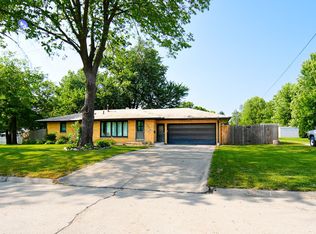 808 W Boston Ave, Indianola, IA 50125