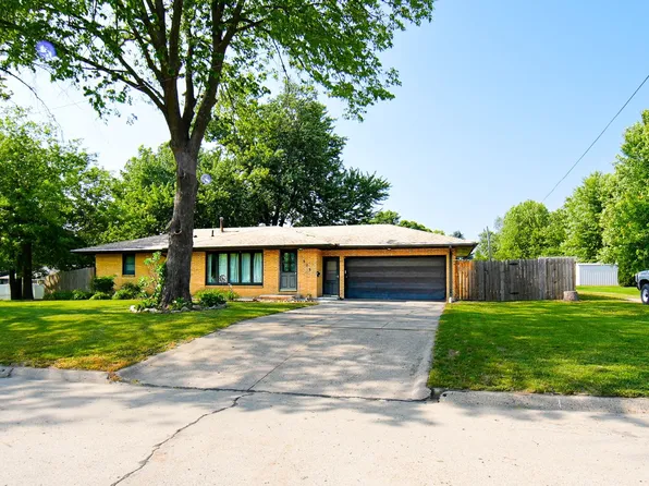 808 W Boston Ave, Indianola, IA 50125