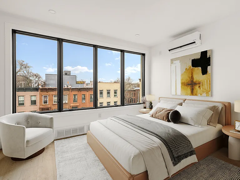 332 Quincy St #2 — Photo 7