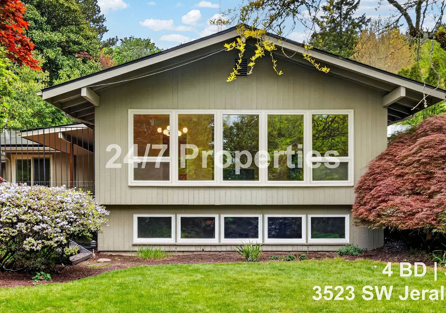 Beautiful 4 BD | 3 BA w/ ADU - SW Portland — Photo 1