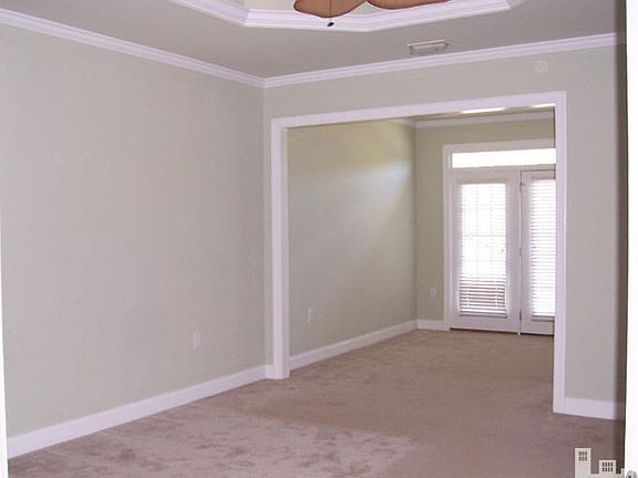 4th image of 1179 Lillibridge Dr