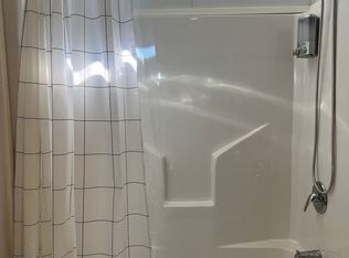 811 Yucca Dr, Burnet, TX 78611